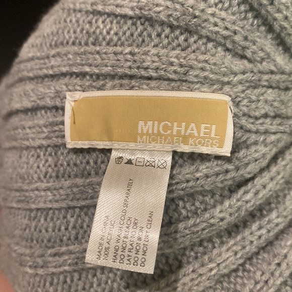 Michael Kors Gray Knit Beanie - Picture 3 of 3